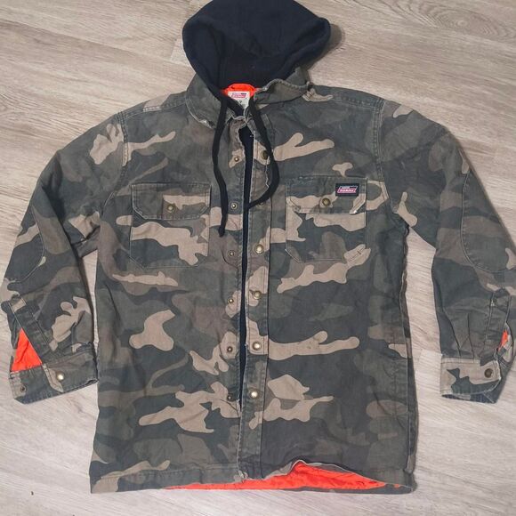 Dickies Quilted Camo Hooded Jacket – Size S (34–36) - Picture 1 of 4